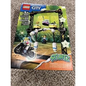 LEGO City Stuntz 60341 The Knockdown Stunt Challenge Set Brand NEW